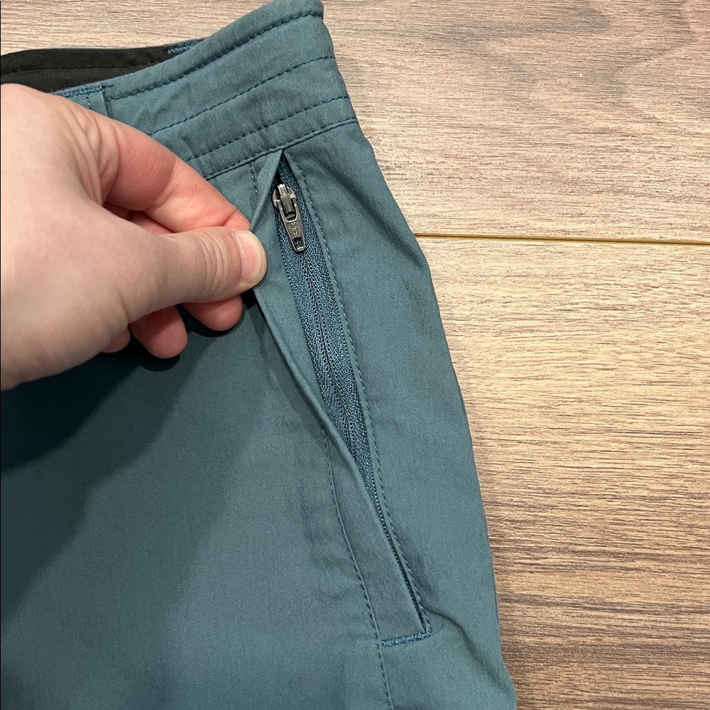 Kuhl Spire Shorts Hiking Shorts in Blue Size 4 - Picture 7 of 13